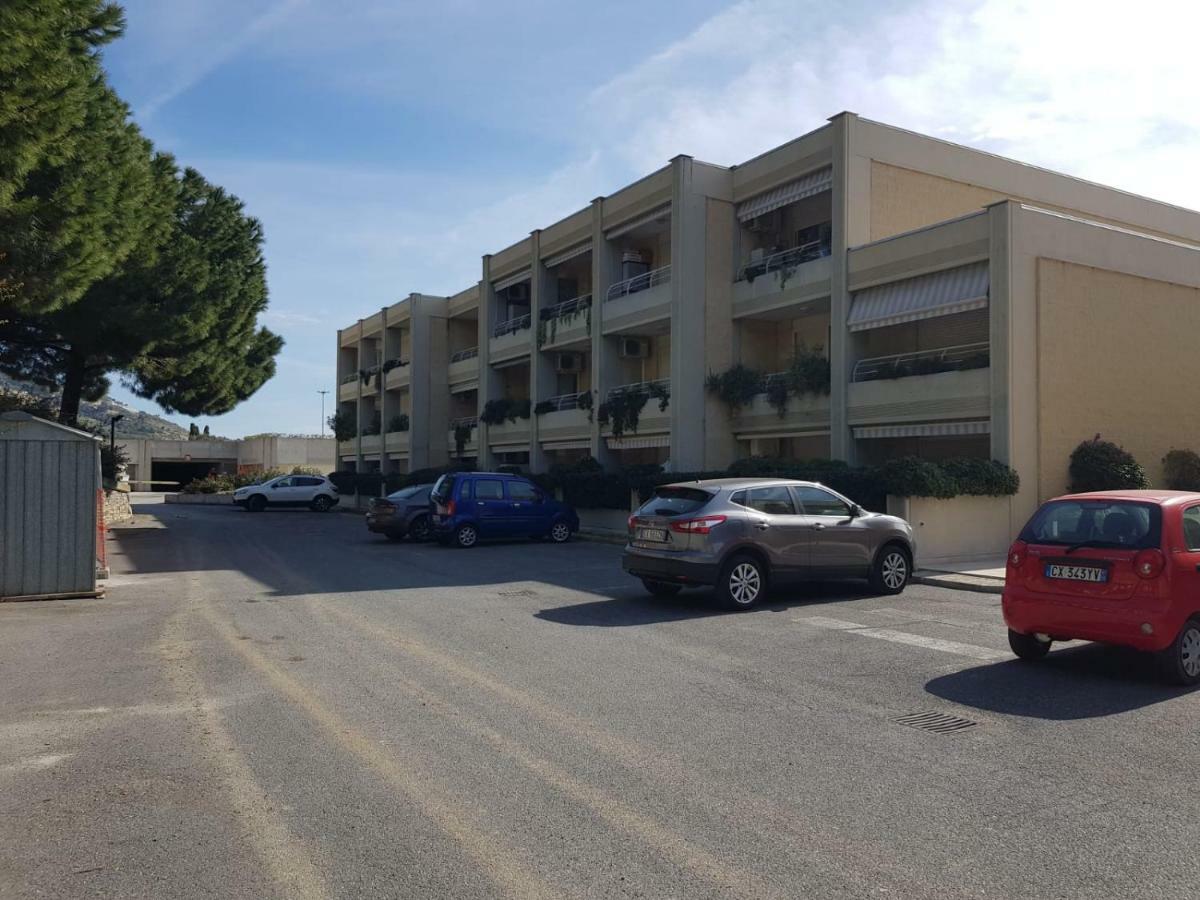 Silvia Degli Aregai Daire Santo Stefano al Mare Dış mekan fotoğraf